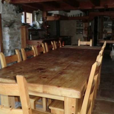 dining table muande du berger.jpg